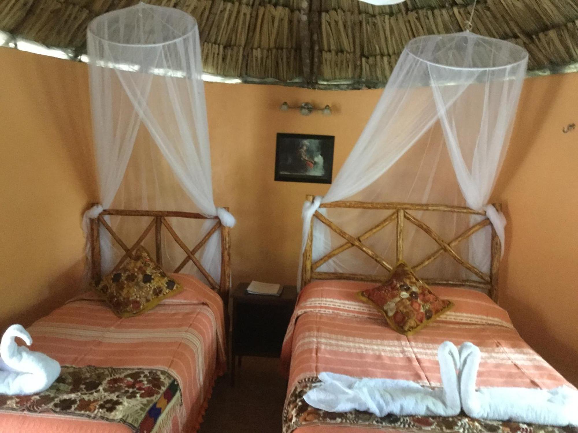 The Pickled Onion B&B And Restaurant Uxmal Santa Elena Habitación foto