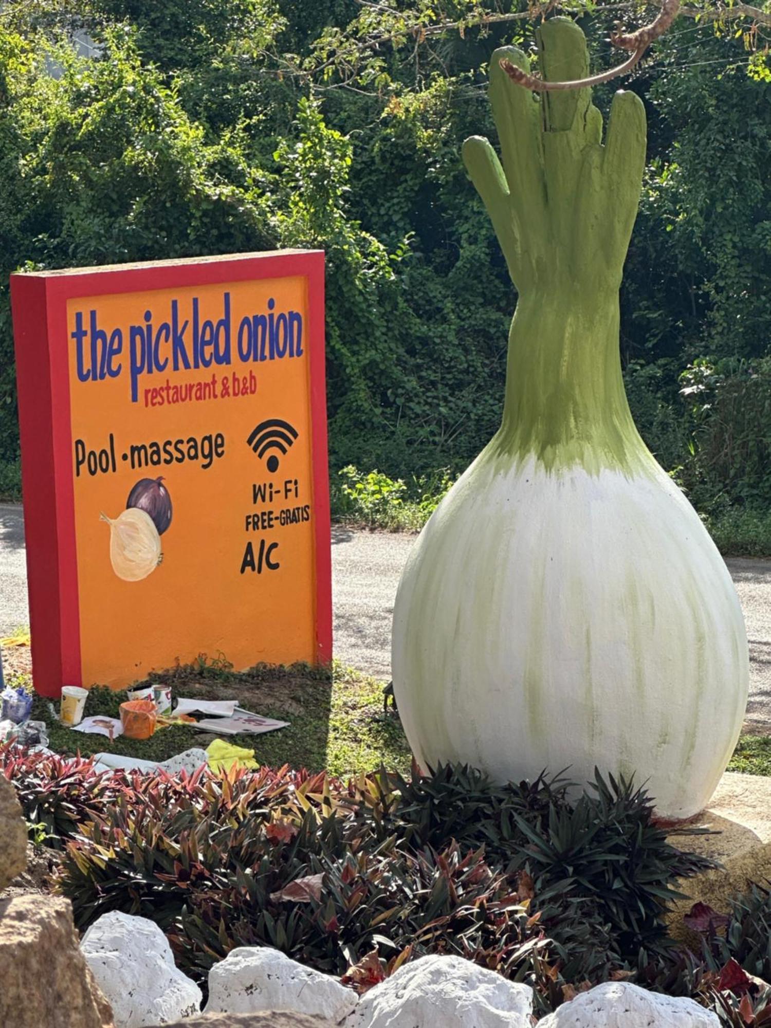 The Pickled Onion B&B And Restaurant Uxmal Santa Elena Exterior foto