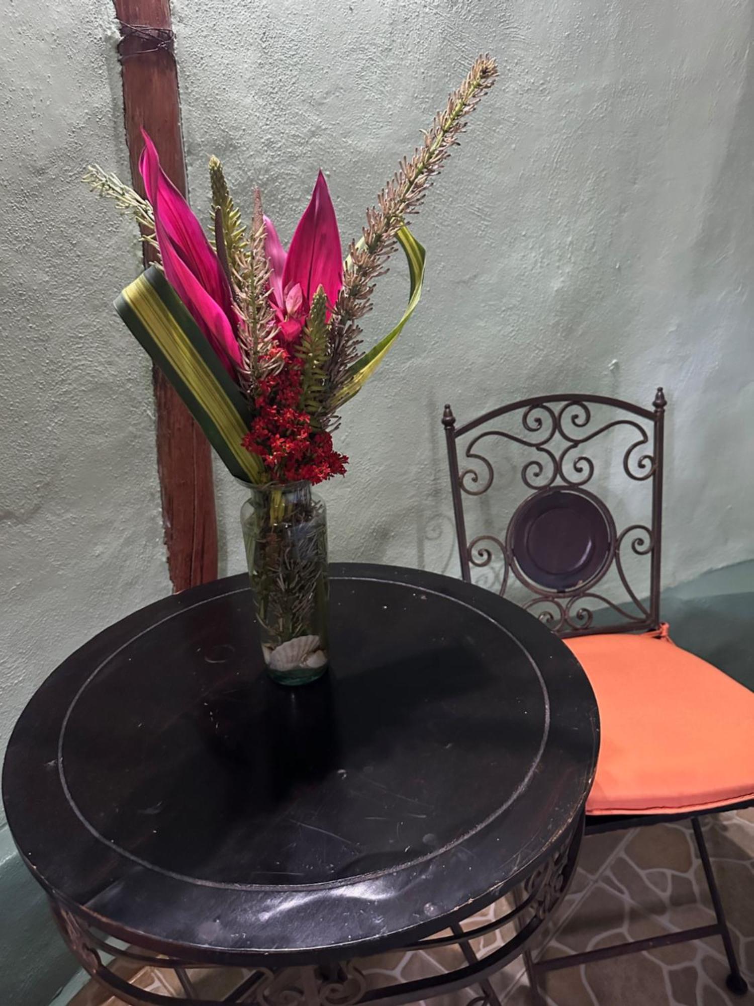The Pickled Onion B&B And Restaurant Uxmal Santa Elena Exterior foto