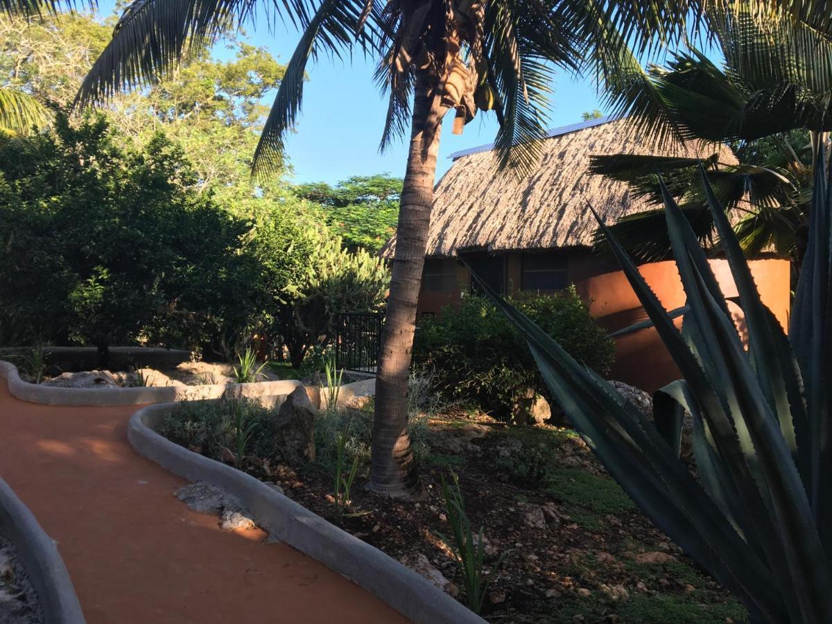 The Pickled Onion B&B And Restaurant Uxmal Santa Elena Exterior foto