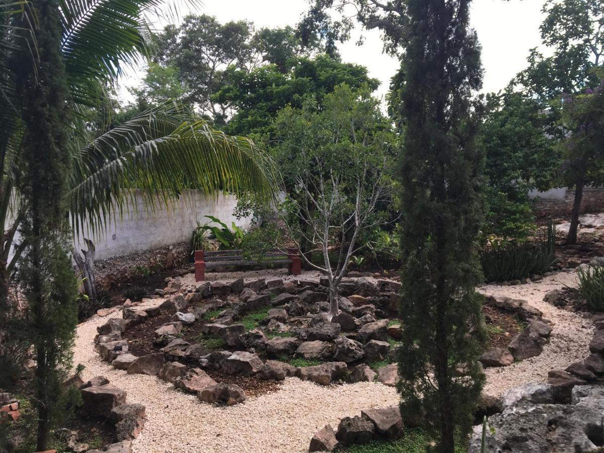 The Pickled Onion B&B And Restaurant Uxmal Santa Elena Exterior foto